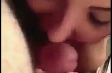 فتيات مصريات يرضعن مع بعض - سكس مصري